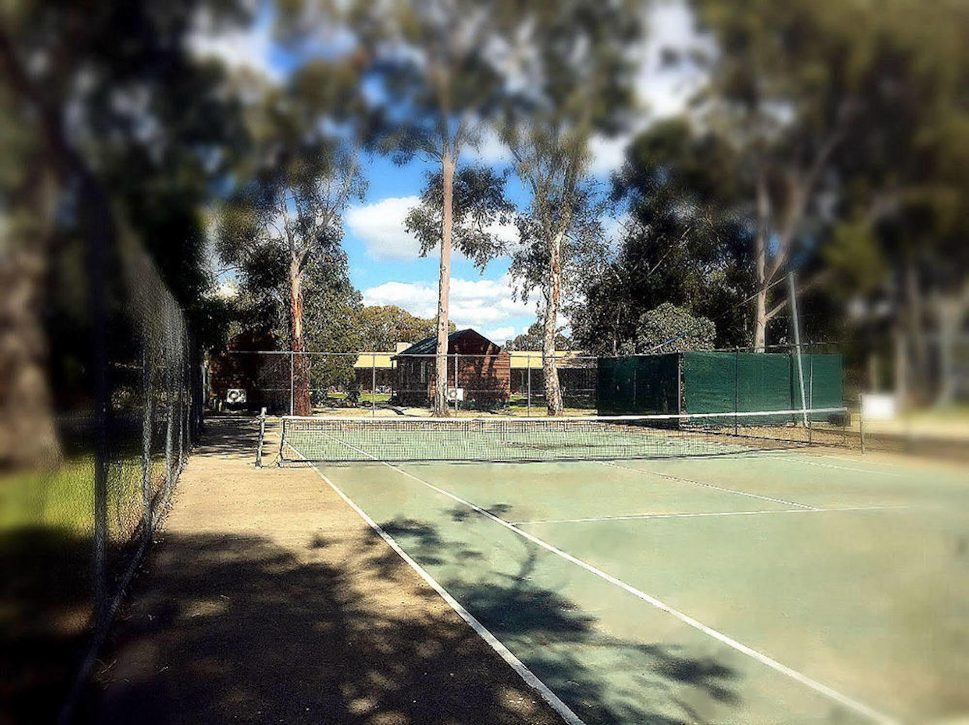 Cobram Barooga Golf Resort Eksteriør billede